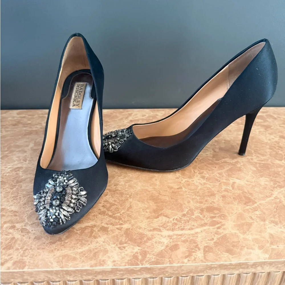 Badgley Mischka Black Satin Embellished Heels - Picture 2 of 11